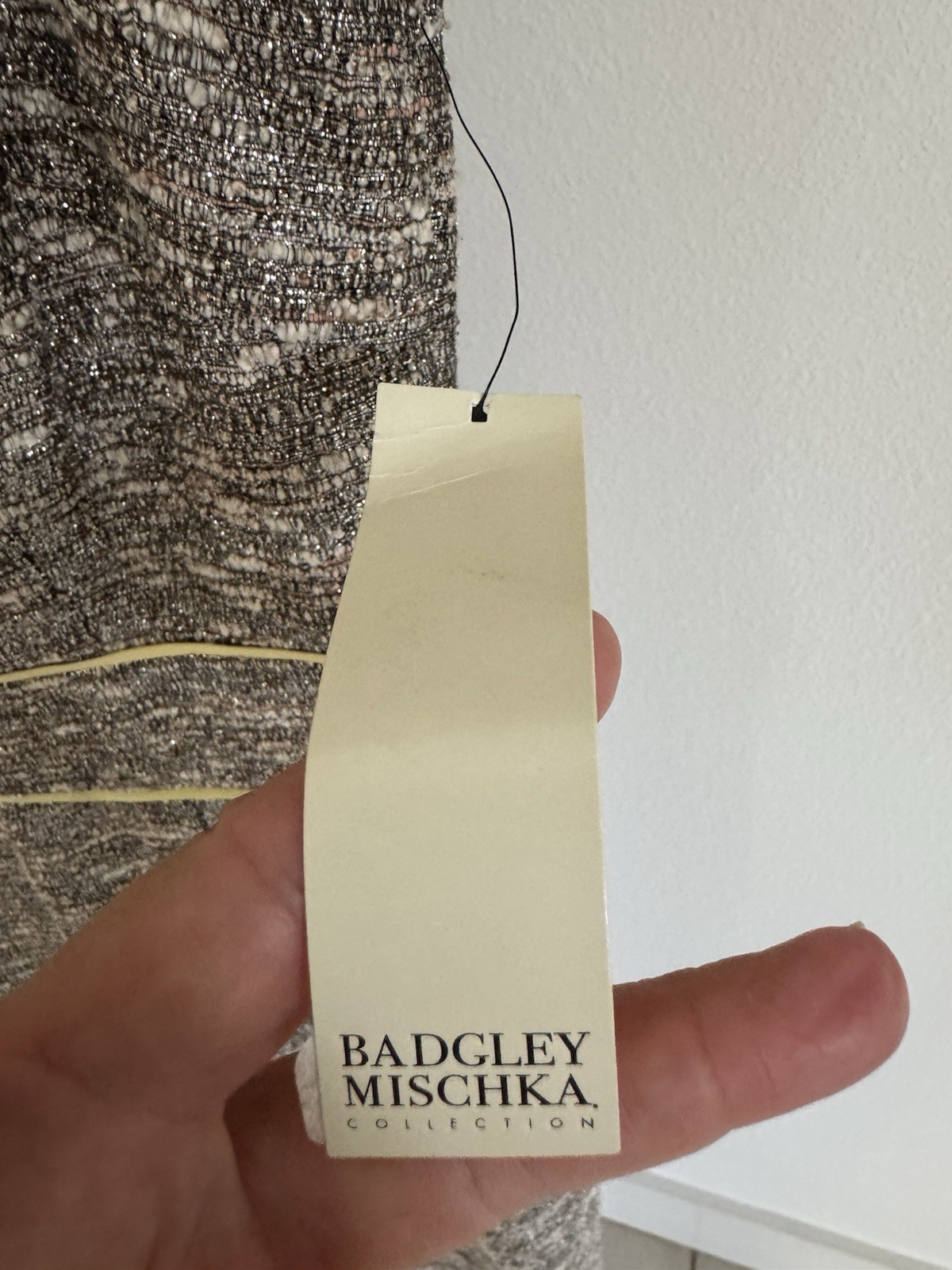 NWT Badgley Mischka Metallic Tweed Sheath Dress Size 8 Gold Silver Cocktail Midi