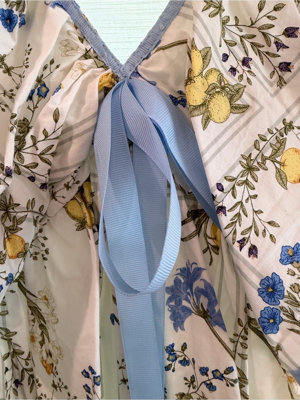 Sugarlips White Floral Mini Dress with Blue Trim size medium