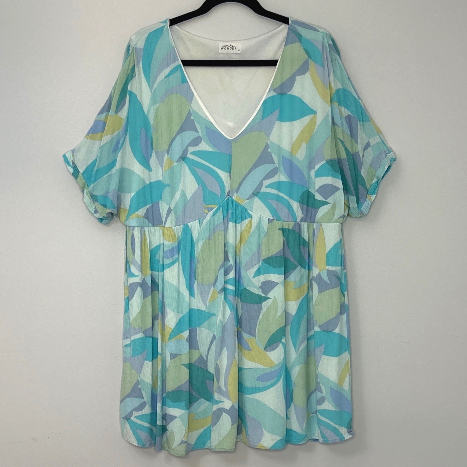 Emily Wonder Abstract Leaf Babydoll Mini Womens Plus 2X