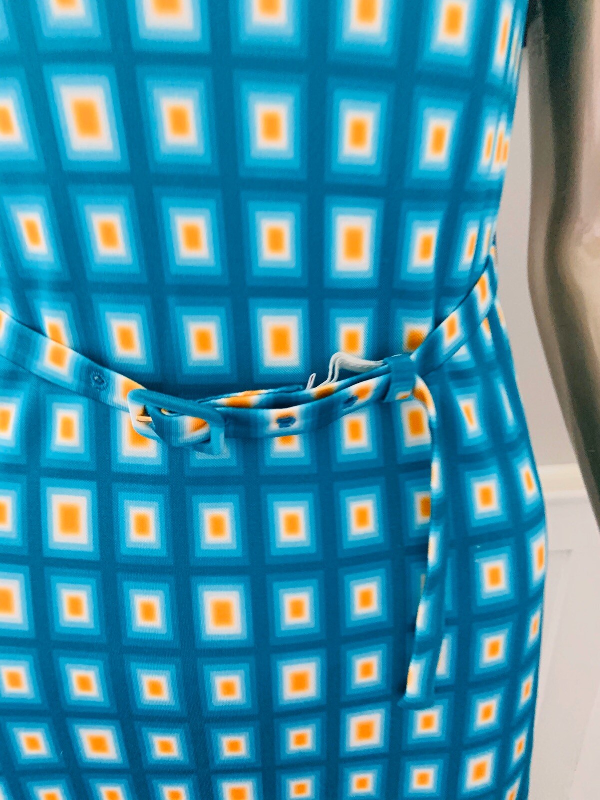 PRADA TURQUOISE YELLOW GEOMETRIC SLEEVELESS SILK DRESS LOGO 40/S CHEST 32 INCHES