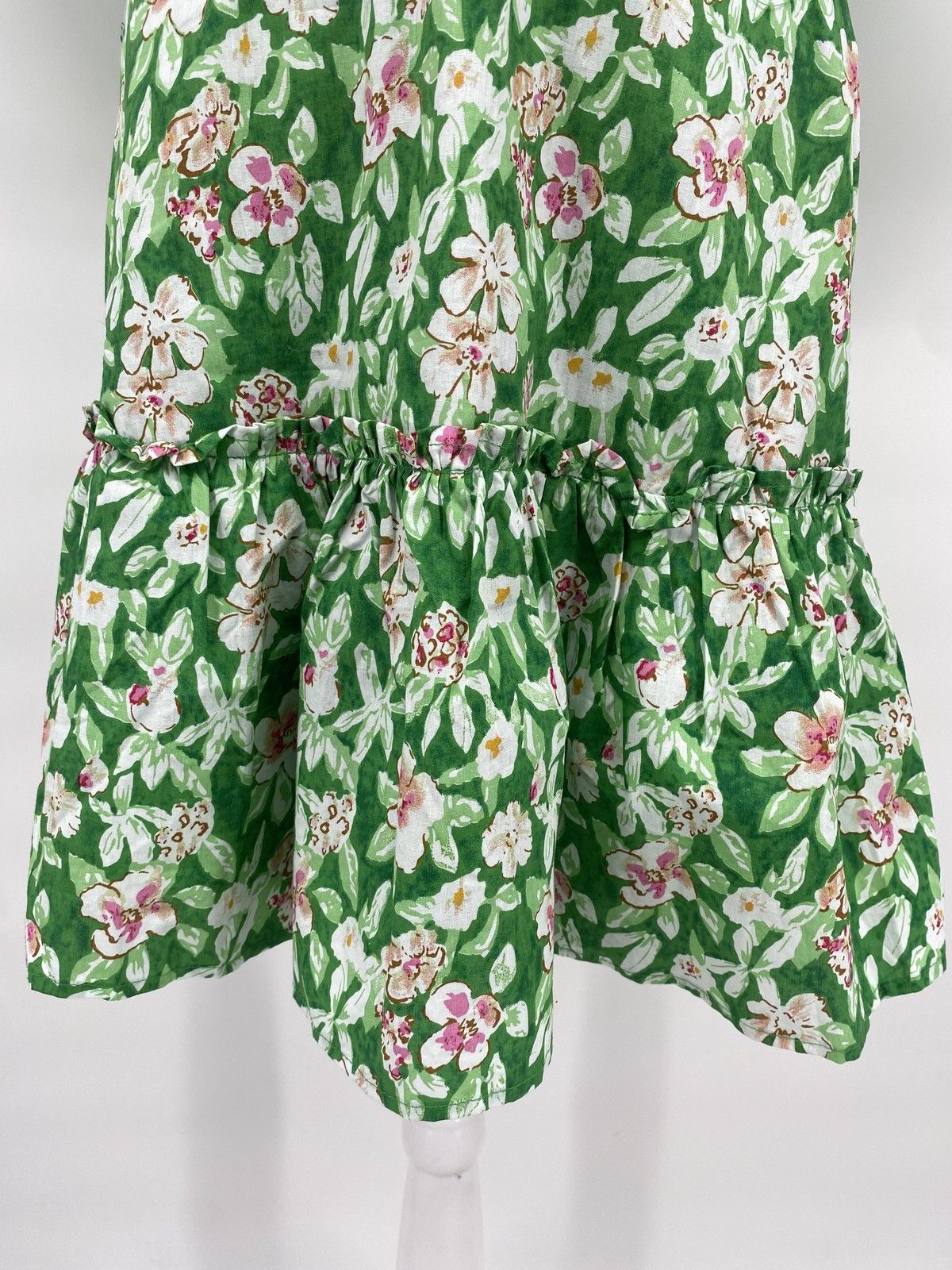 THML Dress Womens Medium Green Floral Puff Sleeve Ruffle Hem Coastal Cottage
