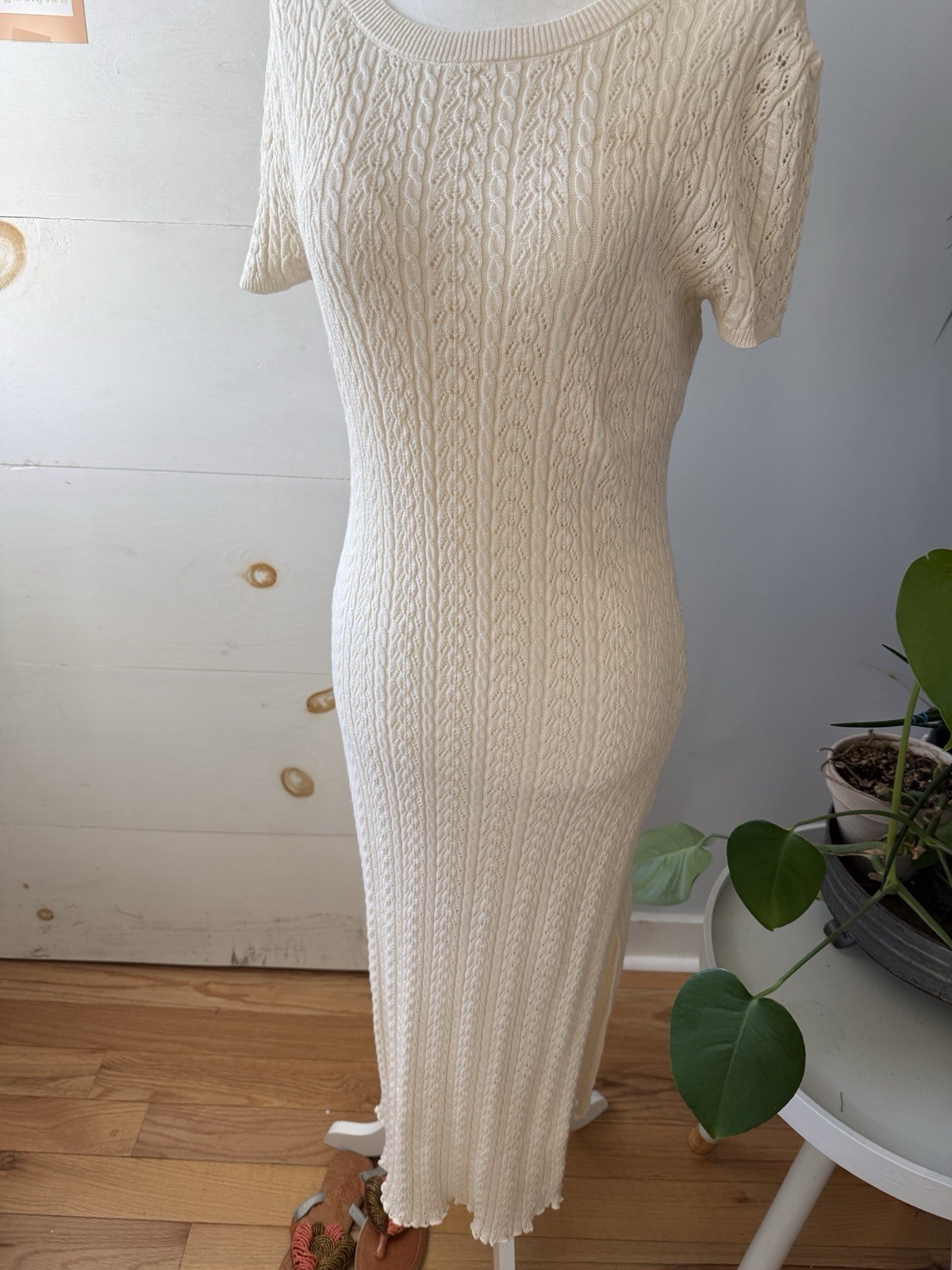 Willow And Wind Cable Knit sheath dress Almond Size L. Fits Like M New Other