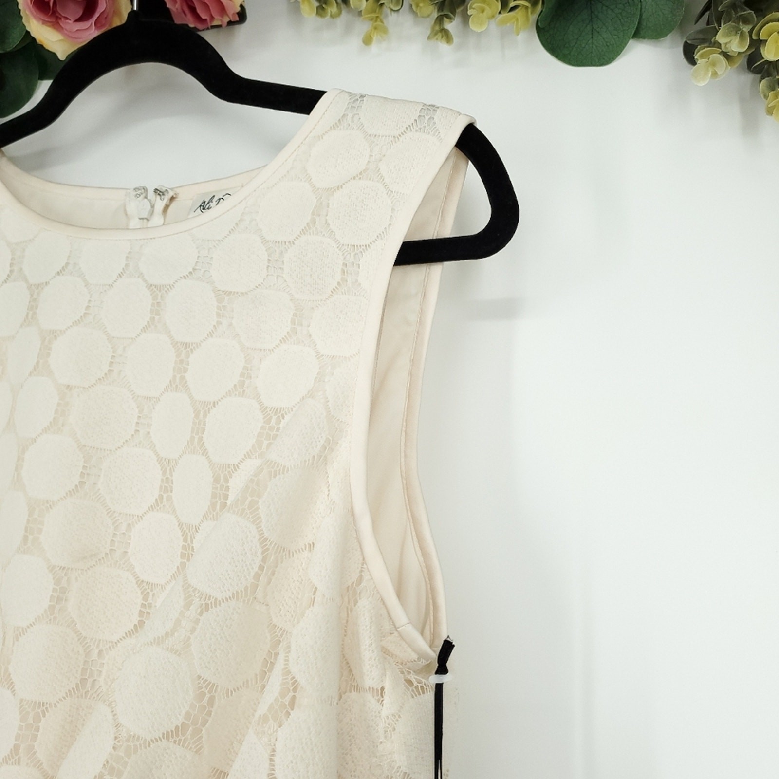 Ali Ro Dot Lace Knot-Front Sleeveless Off White Dress Size 6 NWT