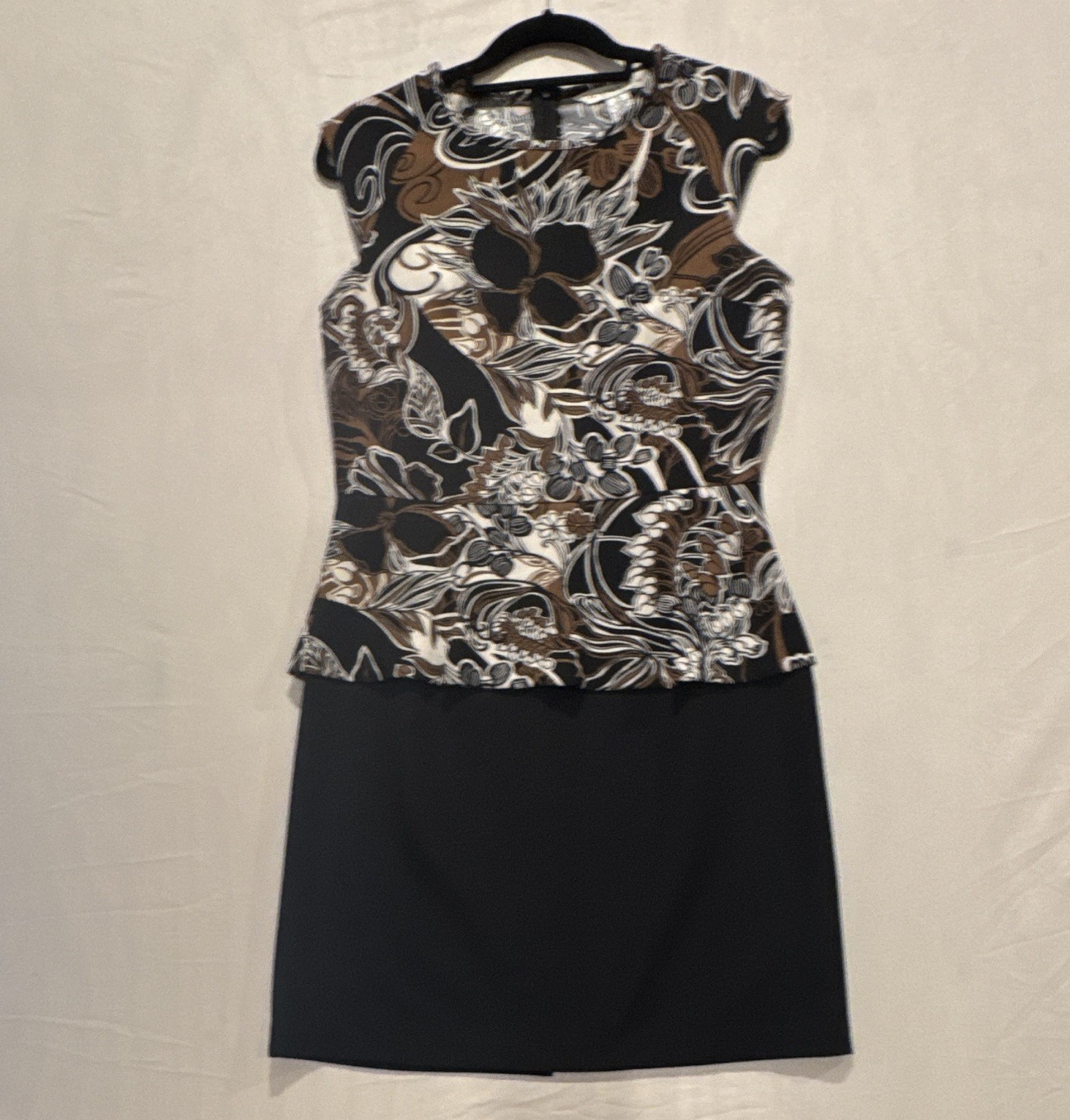 Studio AA Women’s Black Brown White Floral Sheath Dress Round Neck Cap Sleeve 10