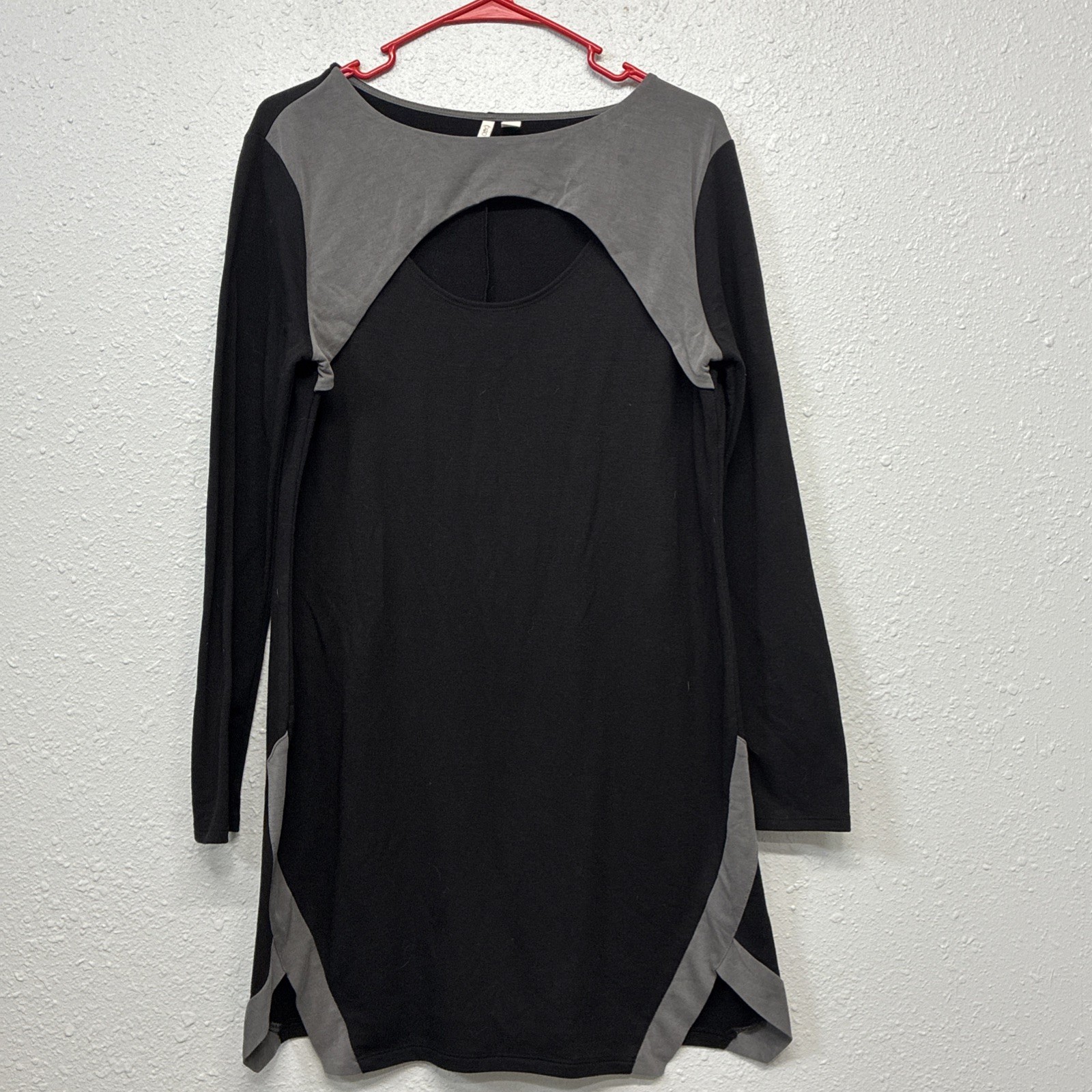 Cato C Est 1946 Women’s Dress Size Large Black Grey Mid Length Long Sleeve EUC