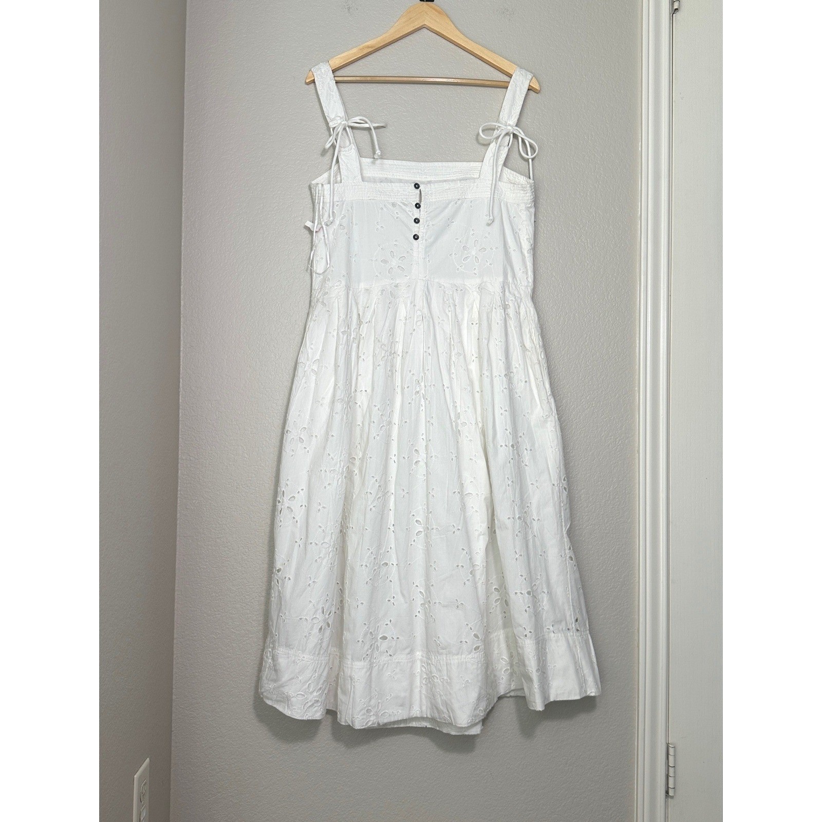 Free People Primavera Eyelet White Lace Midi Dress Medium Coastal Clean Girl