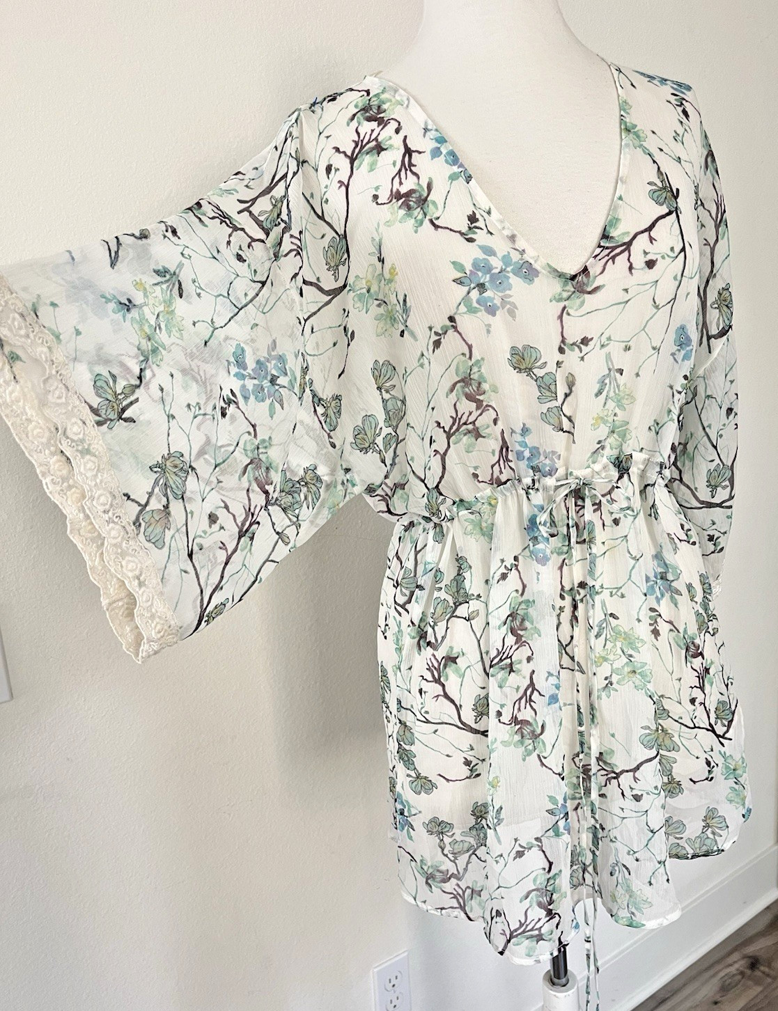 Zara Floral Kaftan Tunic Top Kimono Sleeves Drawstring Waist Sheer Fairycore Med