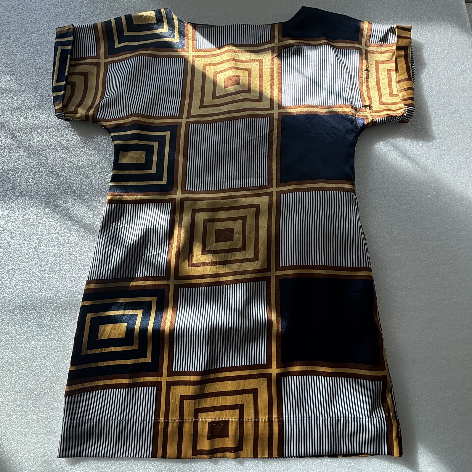 Vertigo Paris short sleeve mini dress square pattern Medium