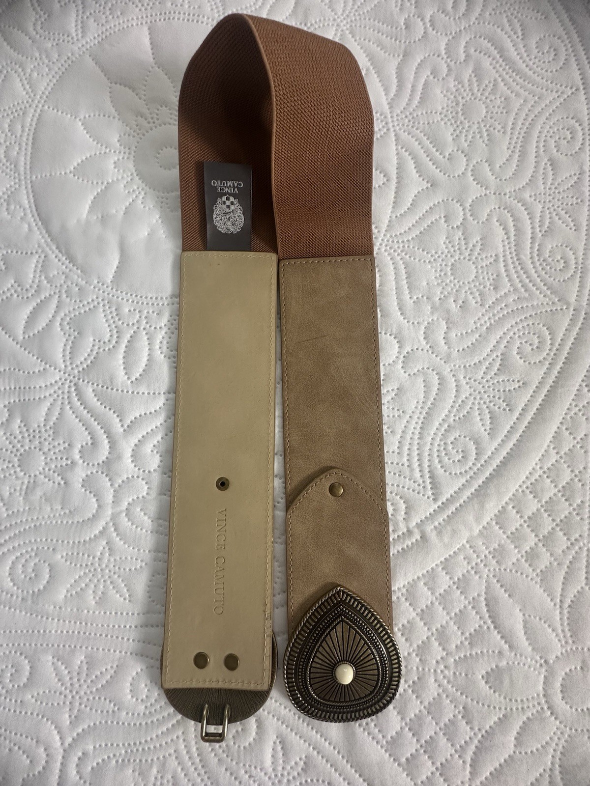Vince Camuto wide elastic belt, brown, synthetic suede, size M/L M/G