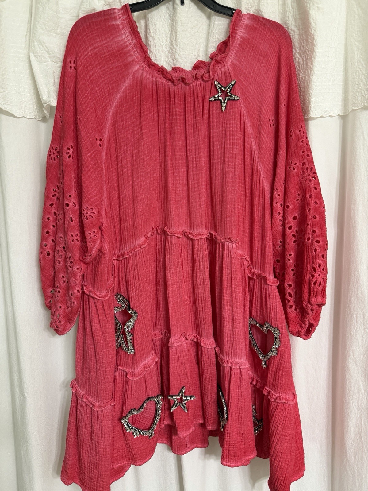 EUC A Rare Bird Rhinestone Bling Heart & Stars Tunic – ONE SIZE