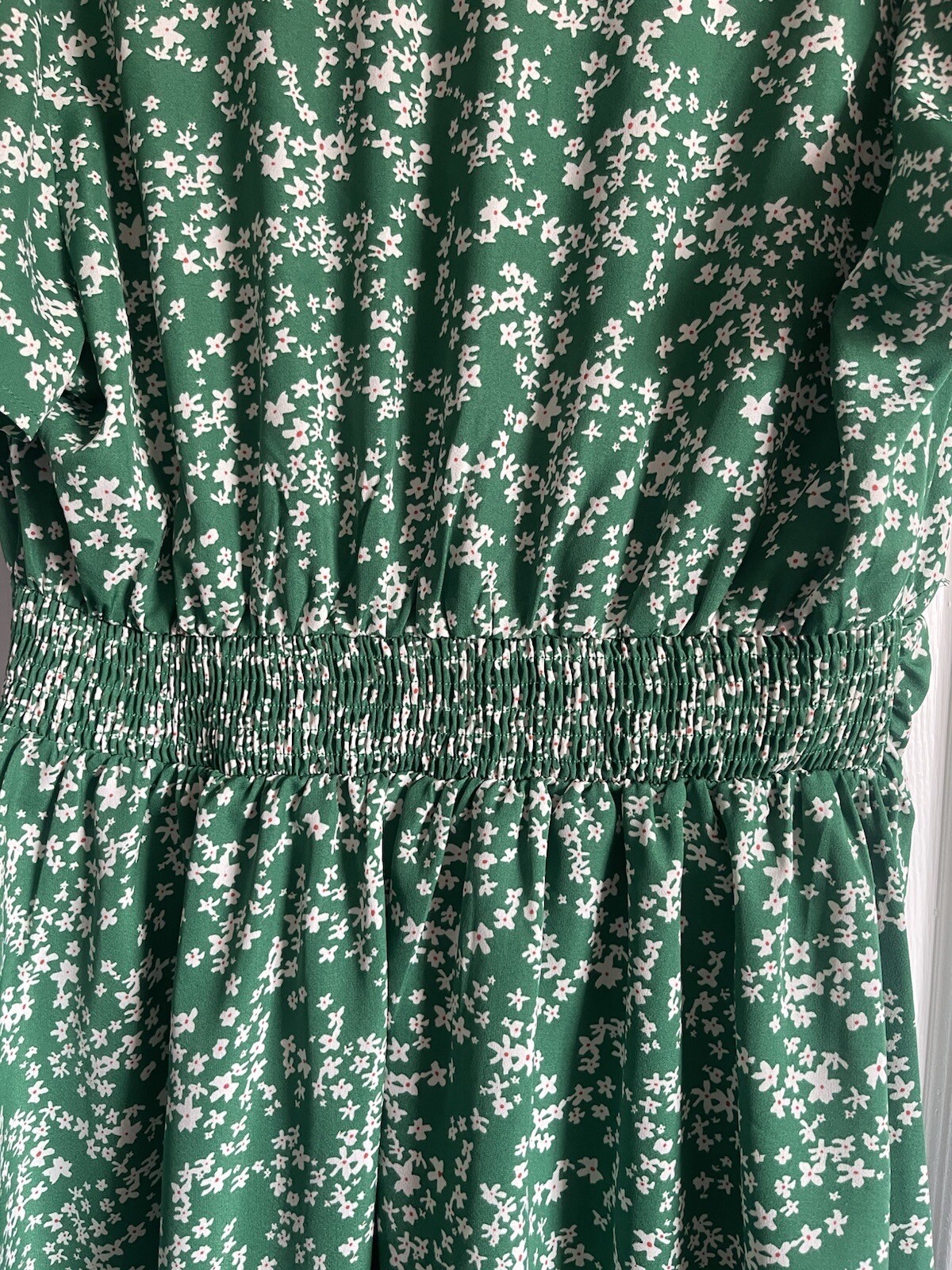 Cupshe Dress Green White Floral Sz L V Neck Gathered Pullover Short Sleeve EUC