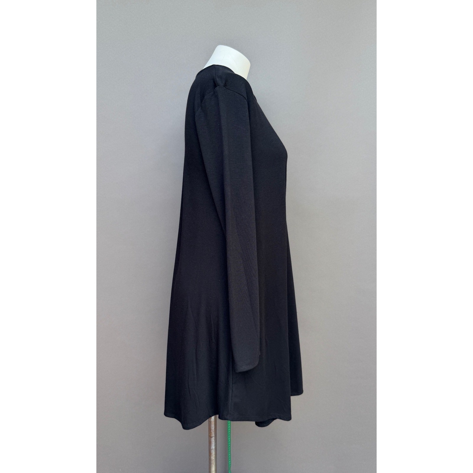 Zenana Premium Black Long Sleeve Tunic Dress Large Pockets Swing Minimalist Goth
