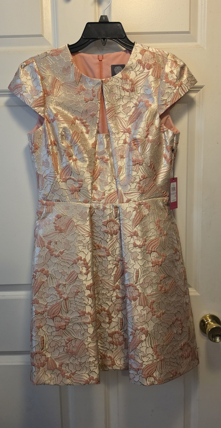Vince Camuto Fit & Flare Pink/Gold Floral Jacquard Cap Sleeve Dress Size 6