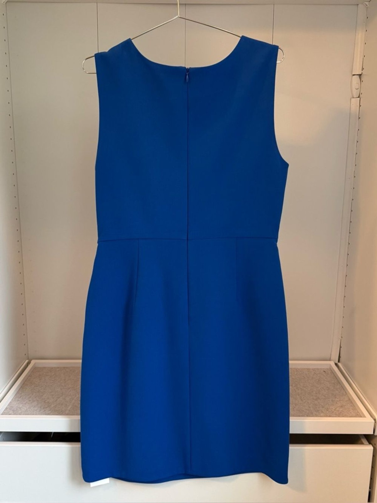 Halston Heritage modern, elegant Sapphire Blue Draped Sheath Dress Size 12