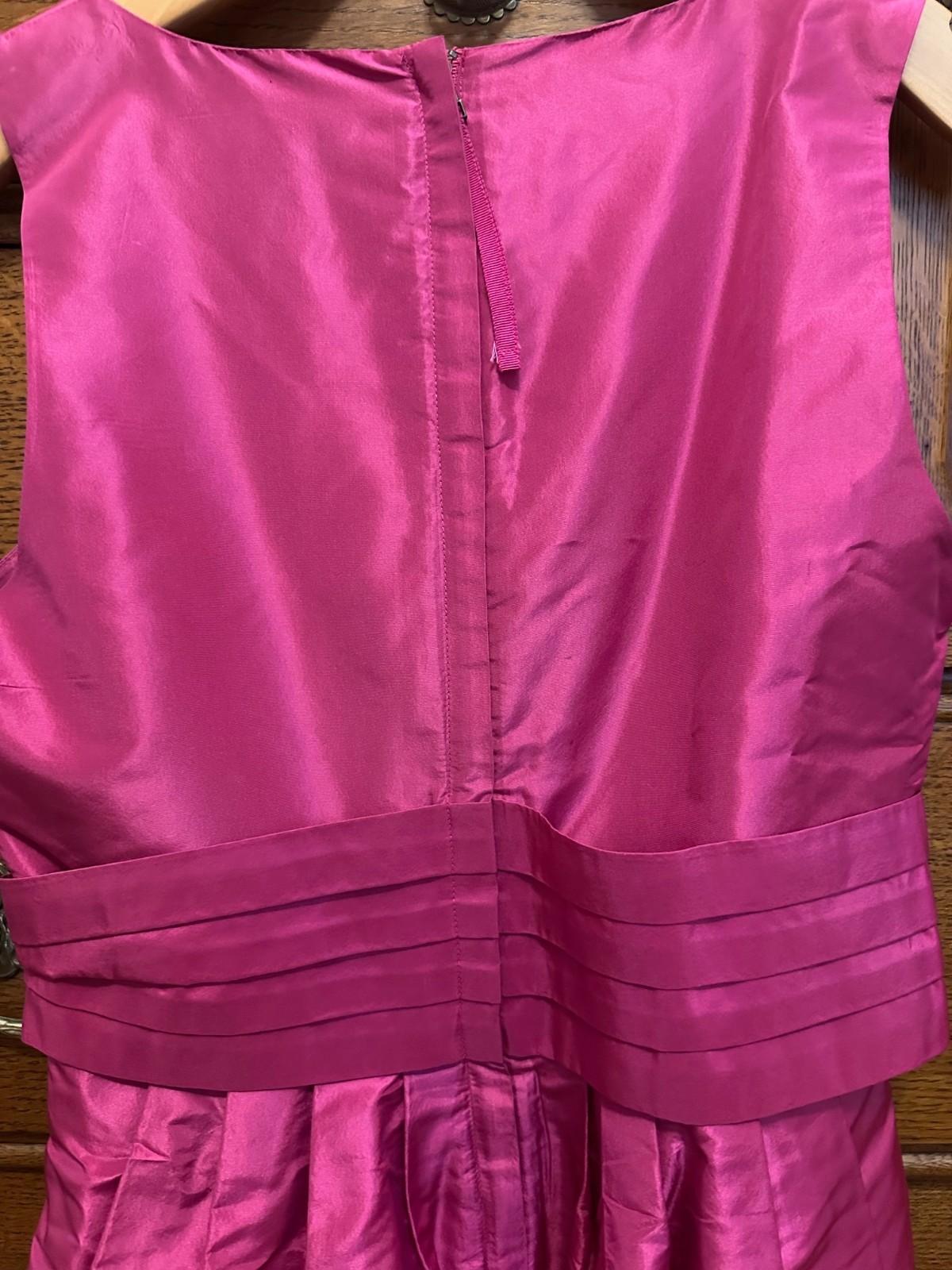 Pink Satiny Silk “MadMen” Banana Republic dress Size 2