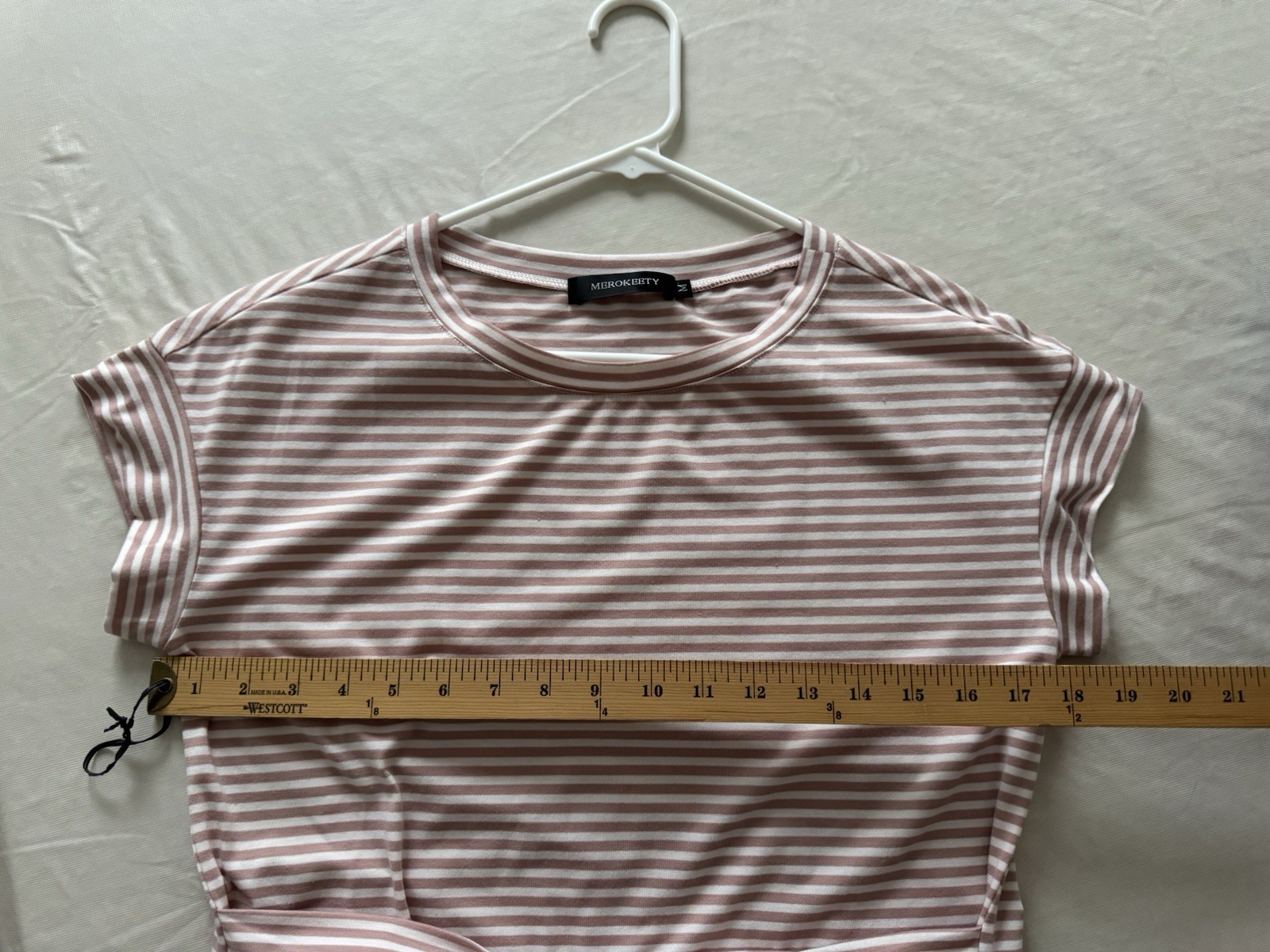 Women’s New Medium Merokeety Dress Pink & White tie Stripe Short sleeve, pockets