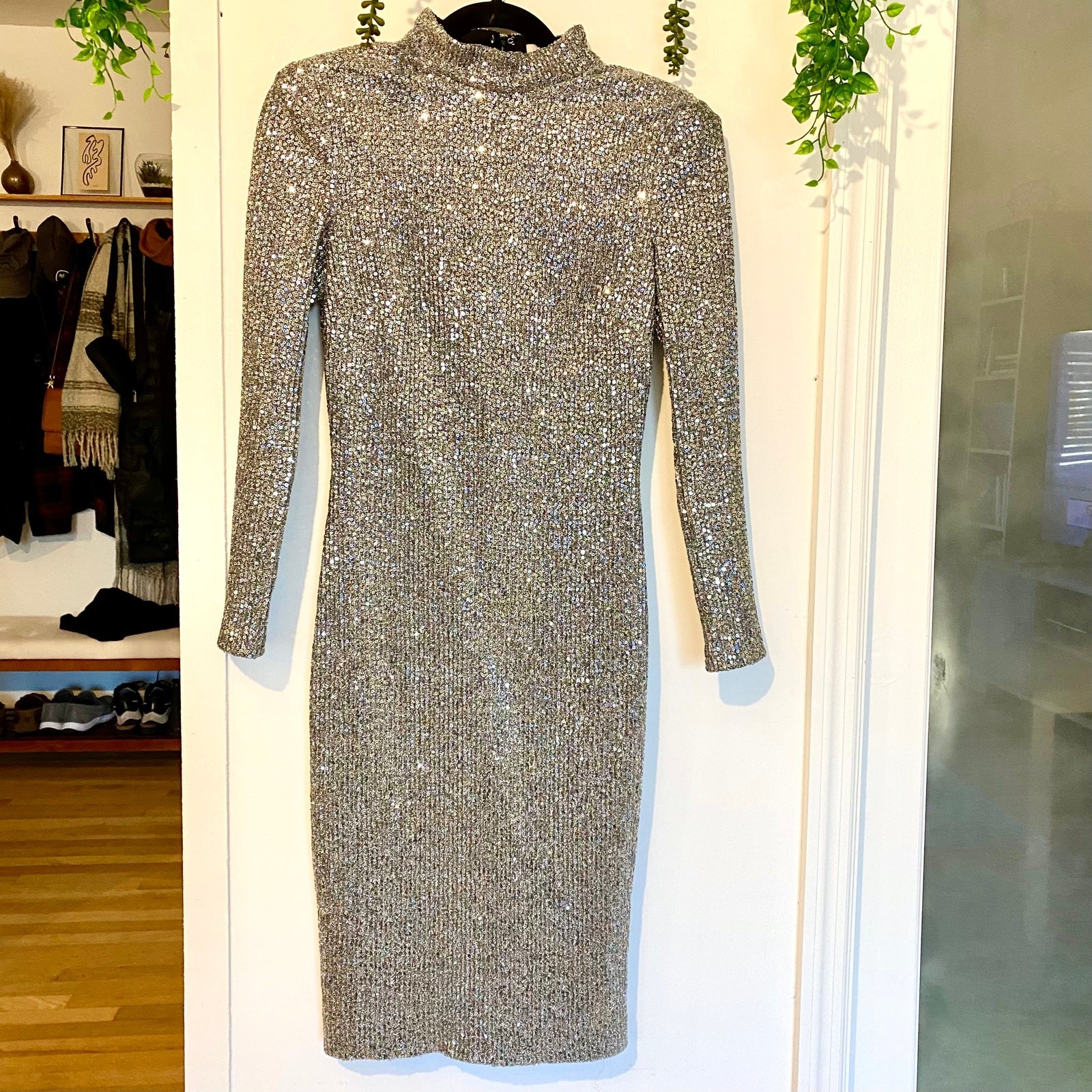 Rebecca Vallance Mona Midi Dress Long Sleeve Sequins Holiday Silver Metallic 4