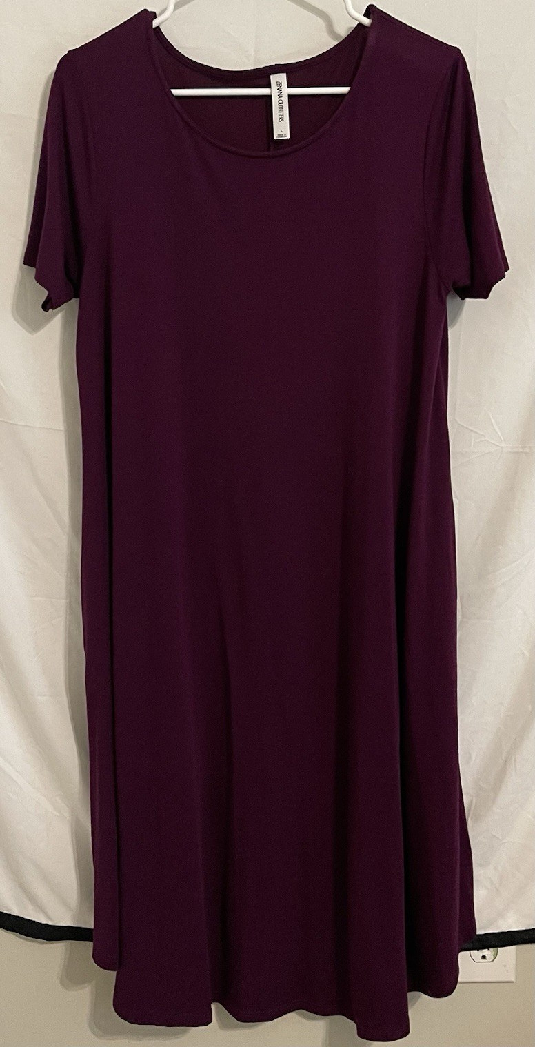Zenana Outfitters Women’s A-Line Dress Purple Solid Scoop Neck Short Sleeve L