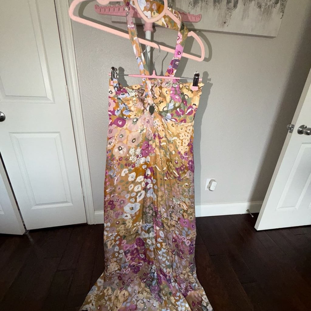 Especia from Nuuly Jerónima Halter Neck Floral Print Maxi Dress