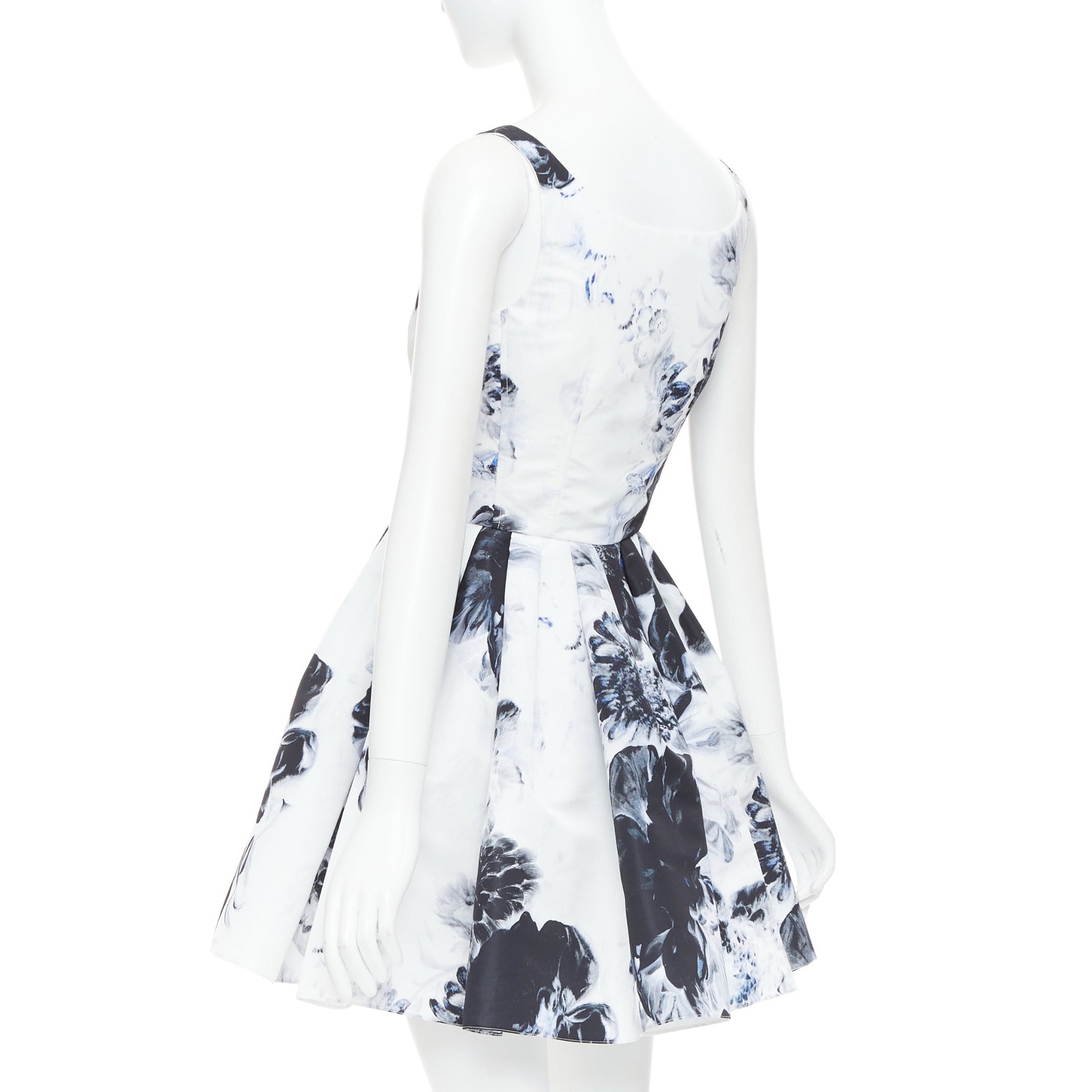 ALEXANDER MCQUEEN 2023 Chiaroscuro ink floral print zip front dress IT38 XS
