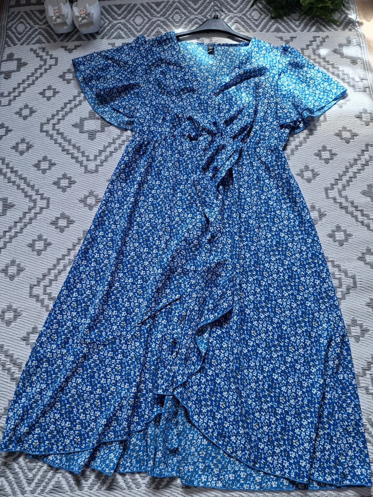 Blue White Floral ruffle Floaty Light maxi Summer Dress 2XL 3XL 20 22 ?
