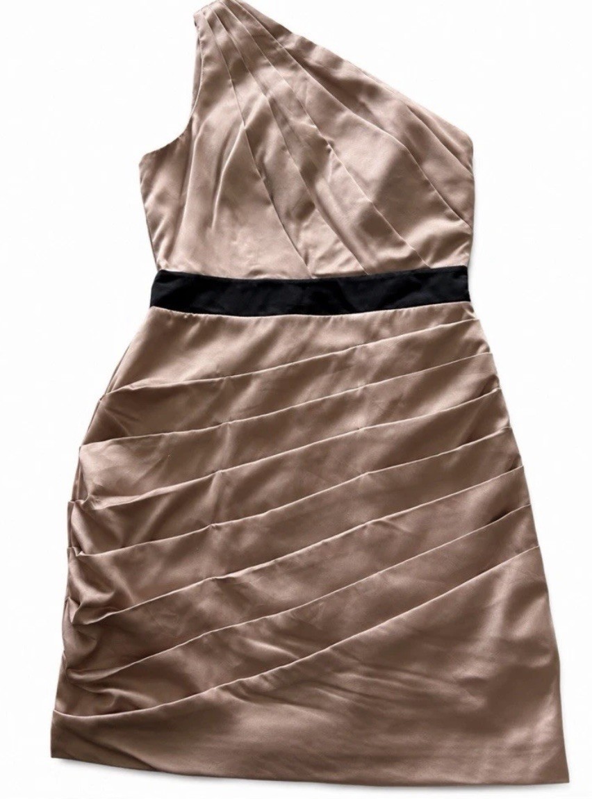 Lipsy ~ Peach One Should Dress ~ Size 10