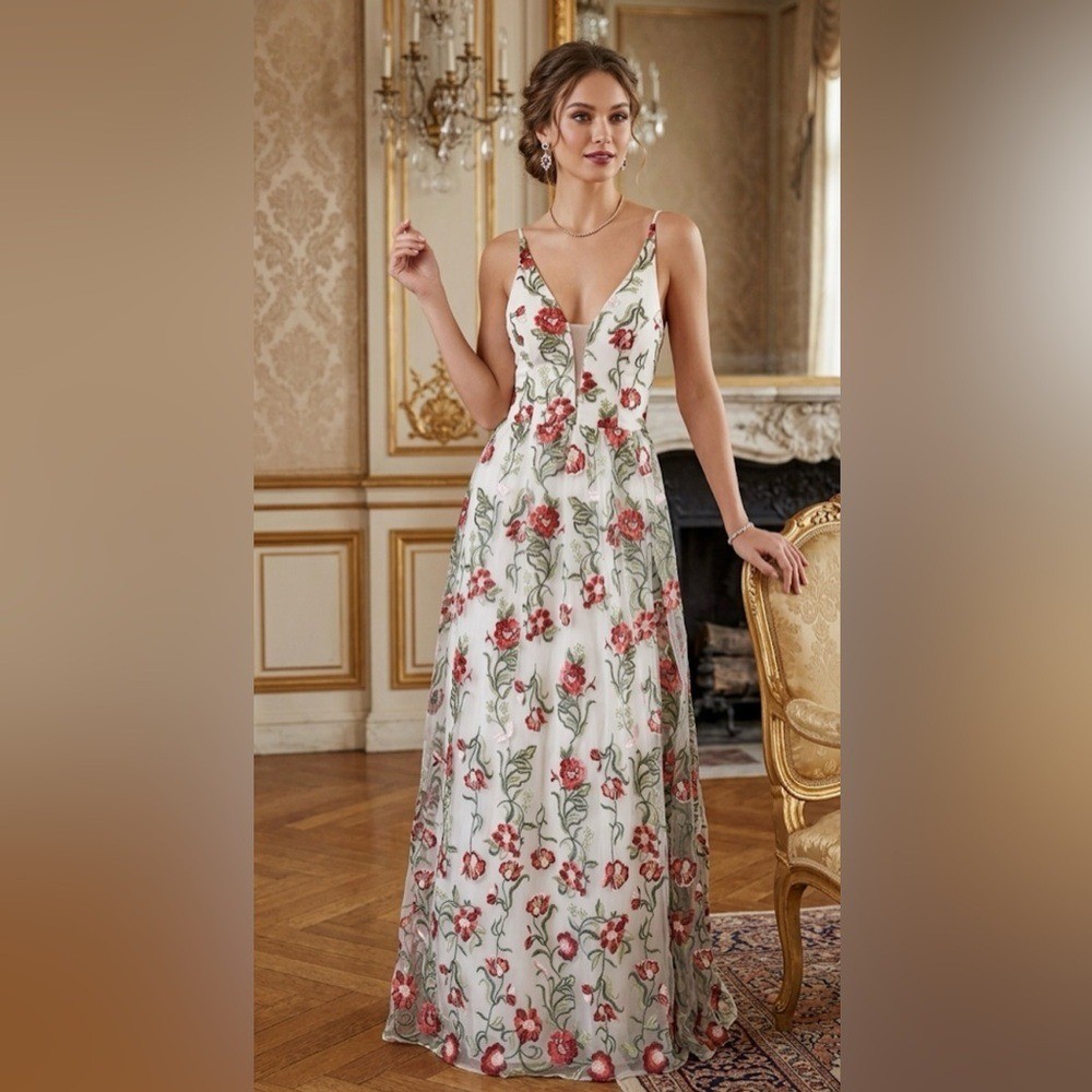 City Studio Floral Embroidered V-Neck Maxi Gown White Red Size 17 – 8637-JK6B