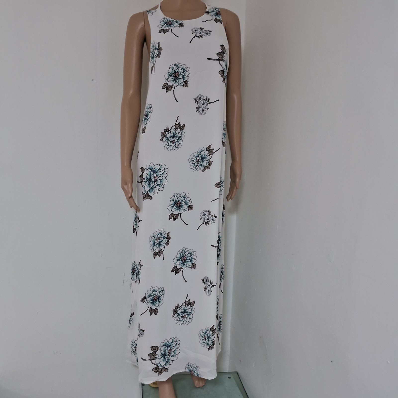 J.O.A. Los Angeles Women White Floral Dress Shift Open Back Lightweight Med