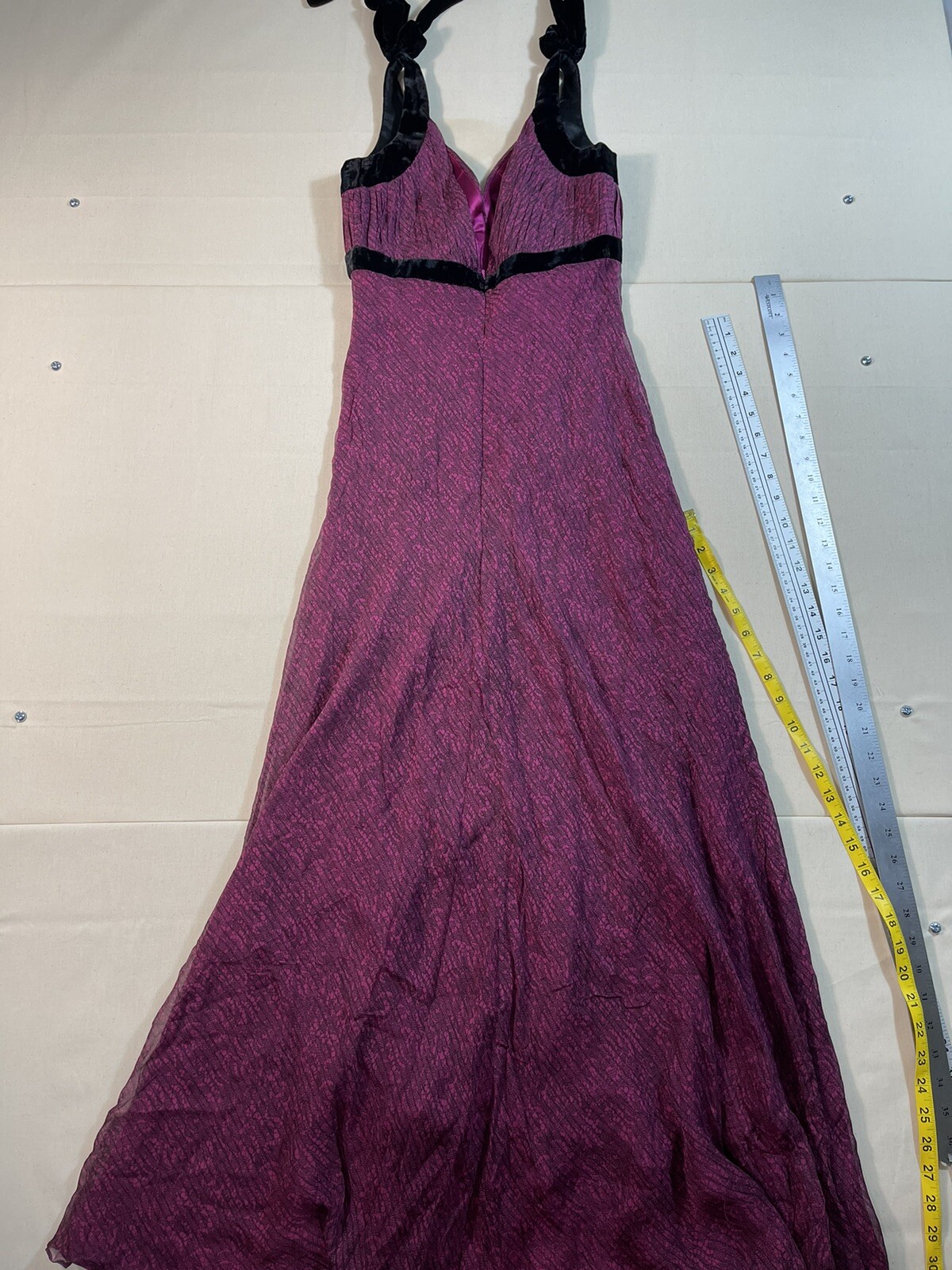 Carmen Marc Valvo Fine Feathers Magenta Strap Sundress Dress Size 4