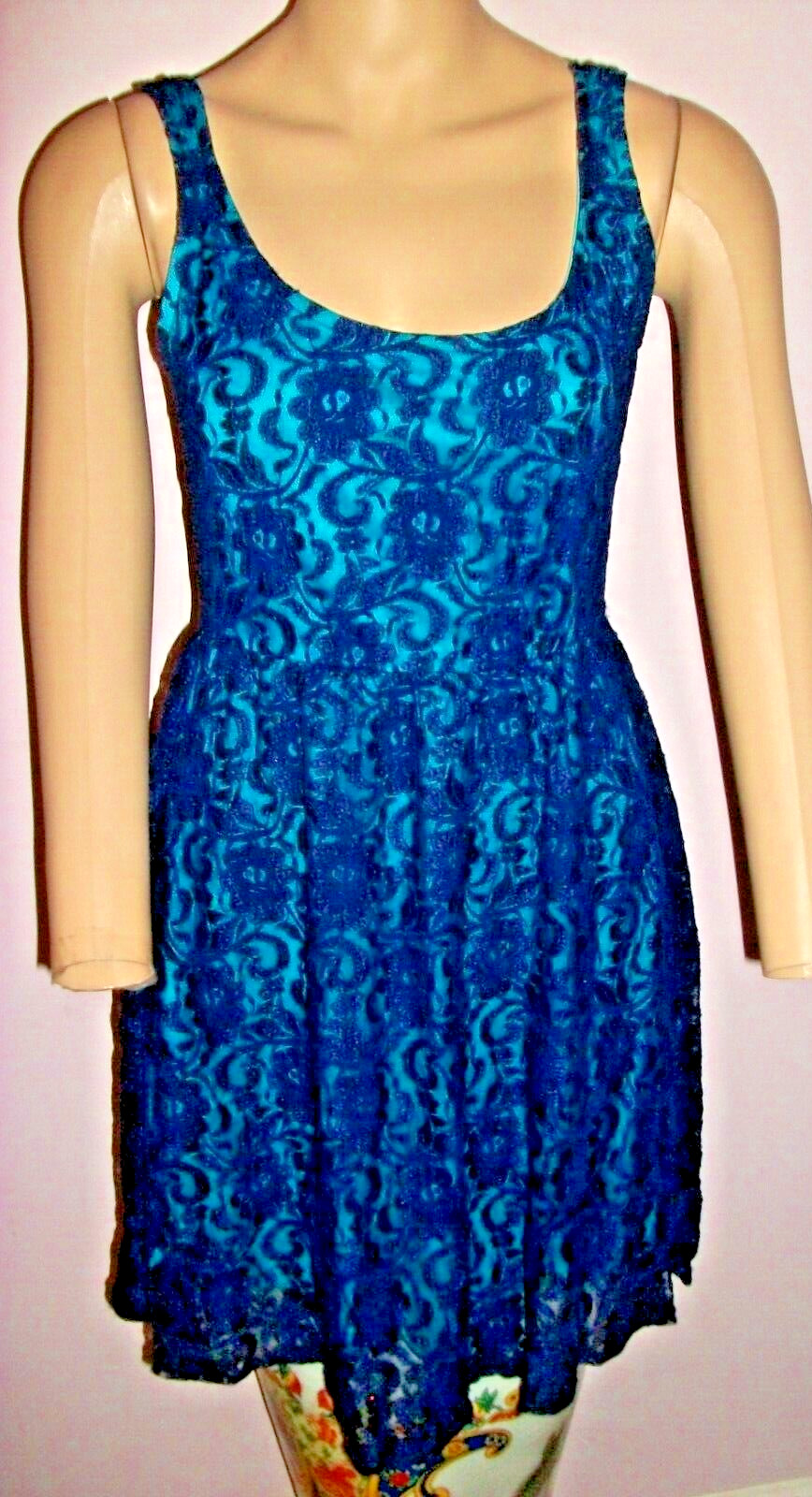 Bella D Dress Navy Blue Lace Netting Over Turquoise Lining Size Small