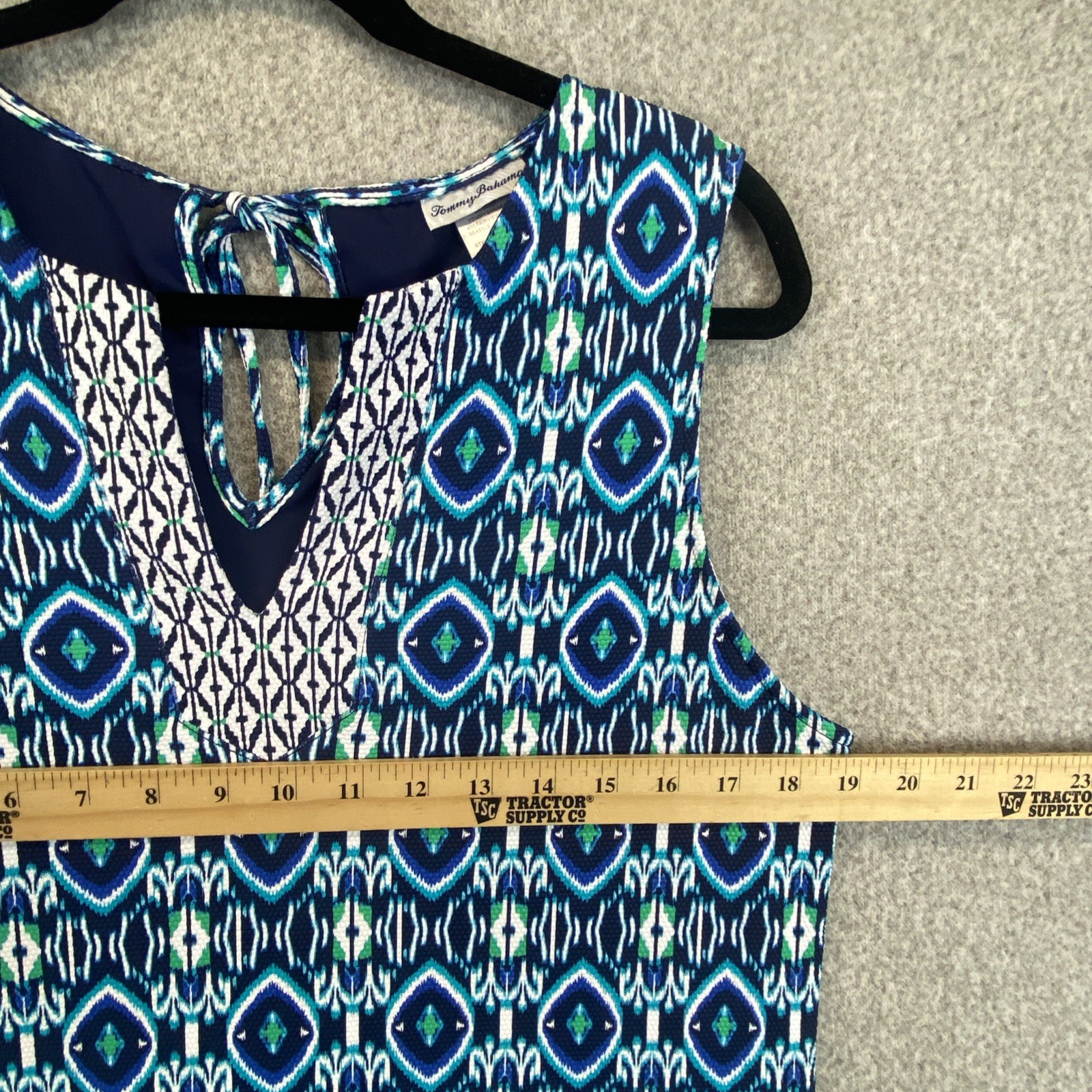 Tommy Bahama Geometric Print Tunic Dress M Skort Athleisure Golf Coastal Pickle