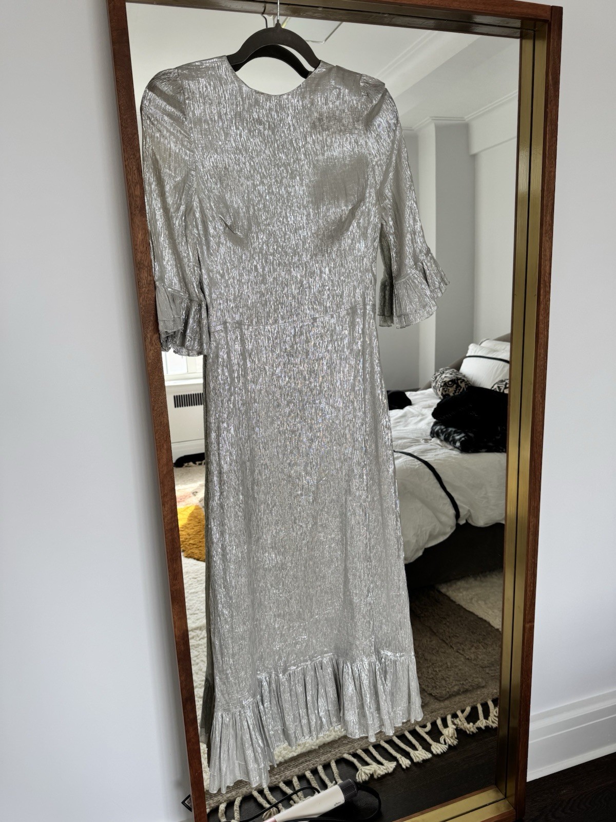the vampire’s wife Falconetti Silver dress UK 6-8