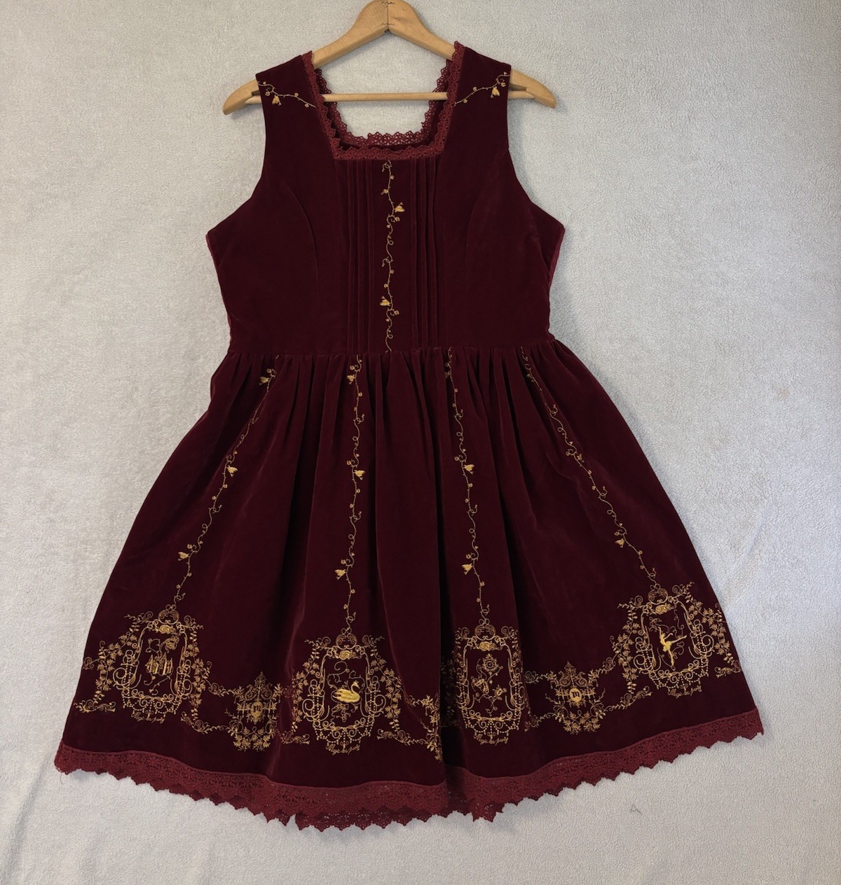 Lolita JSK Burgundy Velvet Swan Lake Winter Solo Embroidered Dress XL KFA 0803