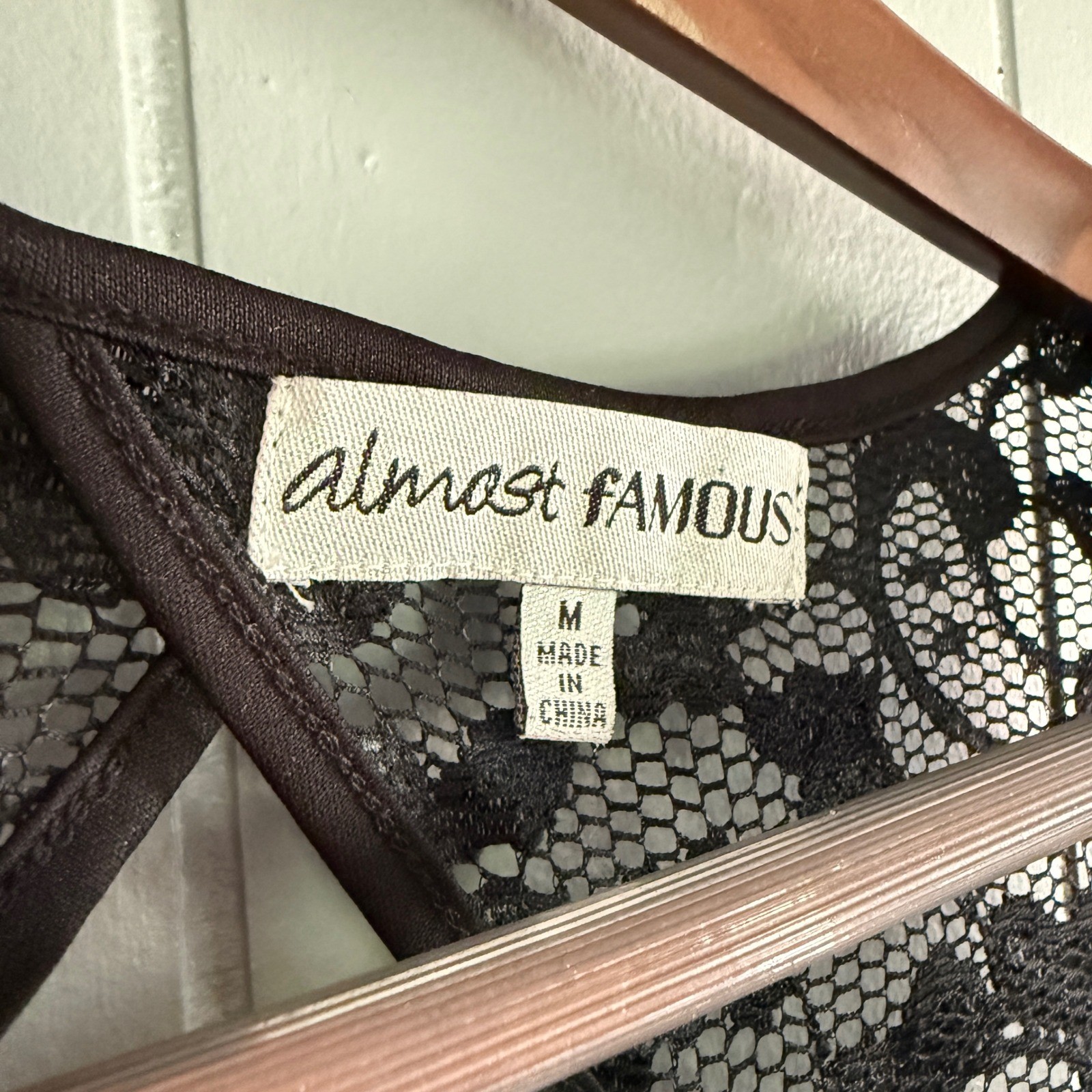 Almost Famous Black Floral Lace Mini Dress Tan Lining Cutout Back Womens Medium