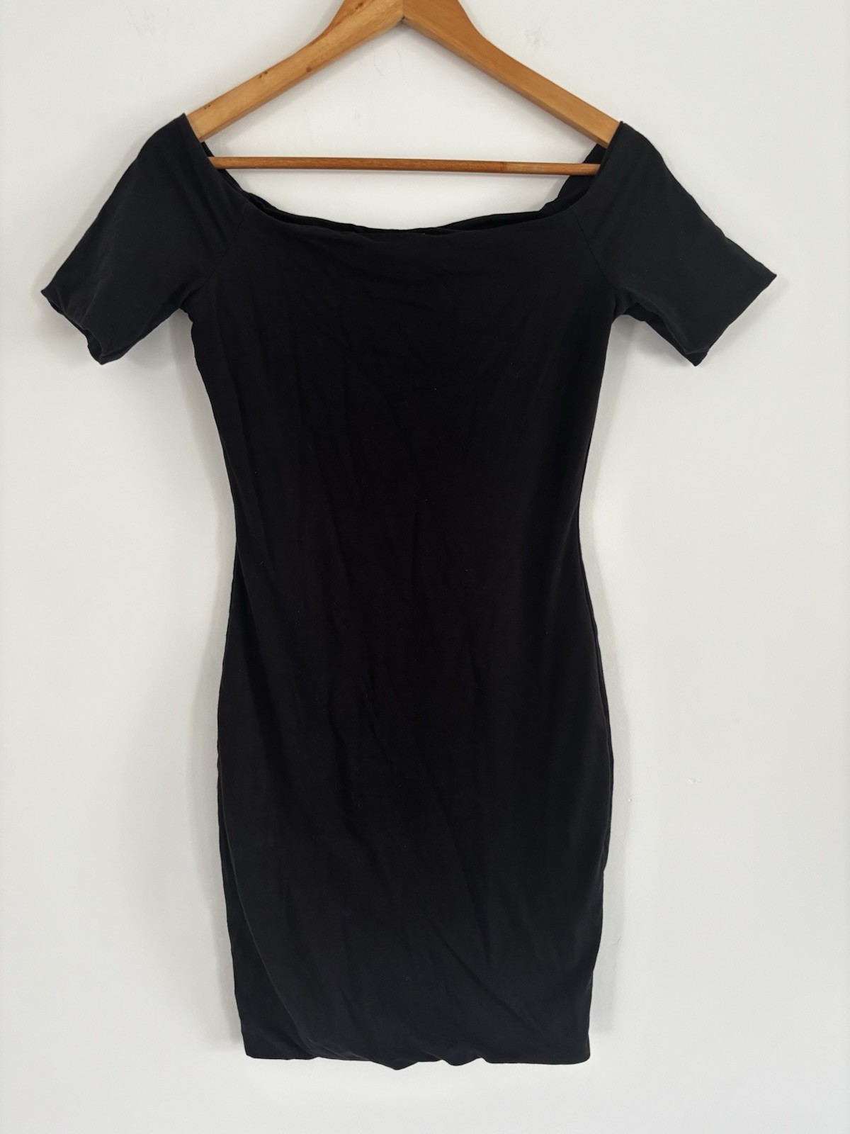 Kookai Size 1 38 Off Shoulder Black Stretch Bodycon Short Dress
