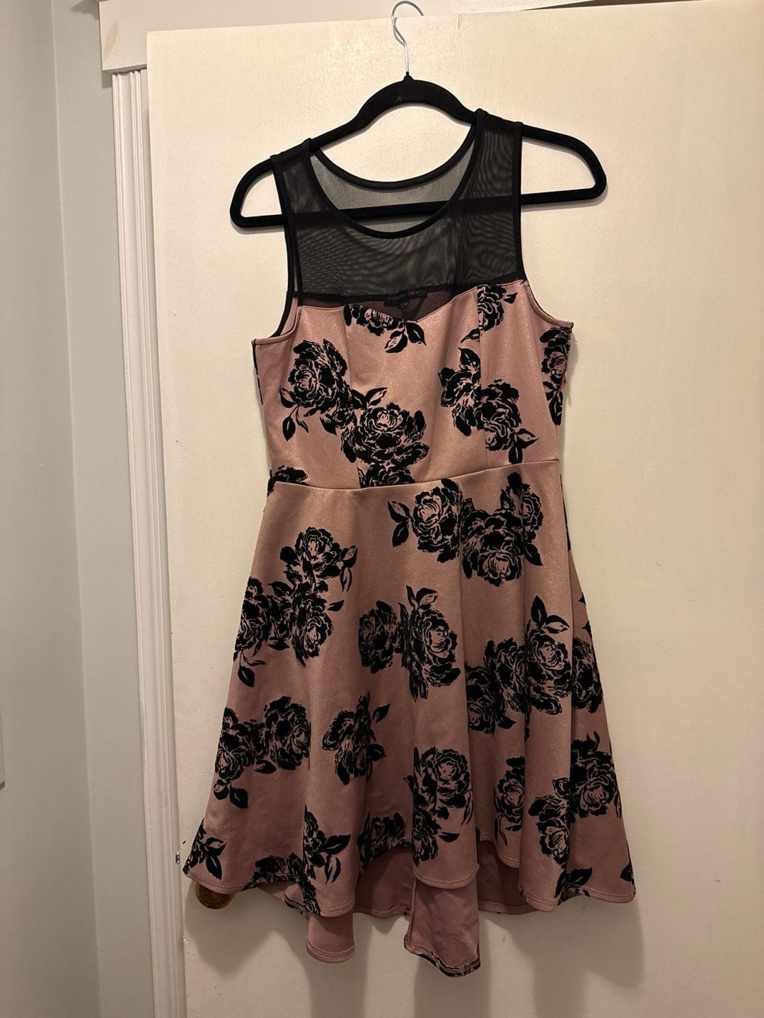 Three Pink Hearts Dusty Rose Black Gold Shimmer High Low Dress Size (Juniors) S