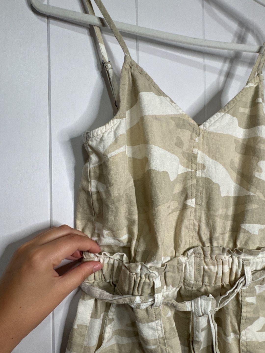 Splendid Geneva Camo Linen-Blend Mini Dress with Adjustable Straps and Belt