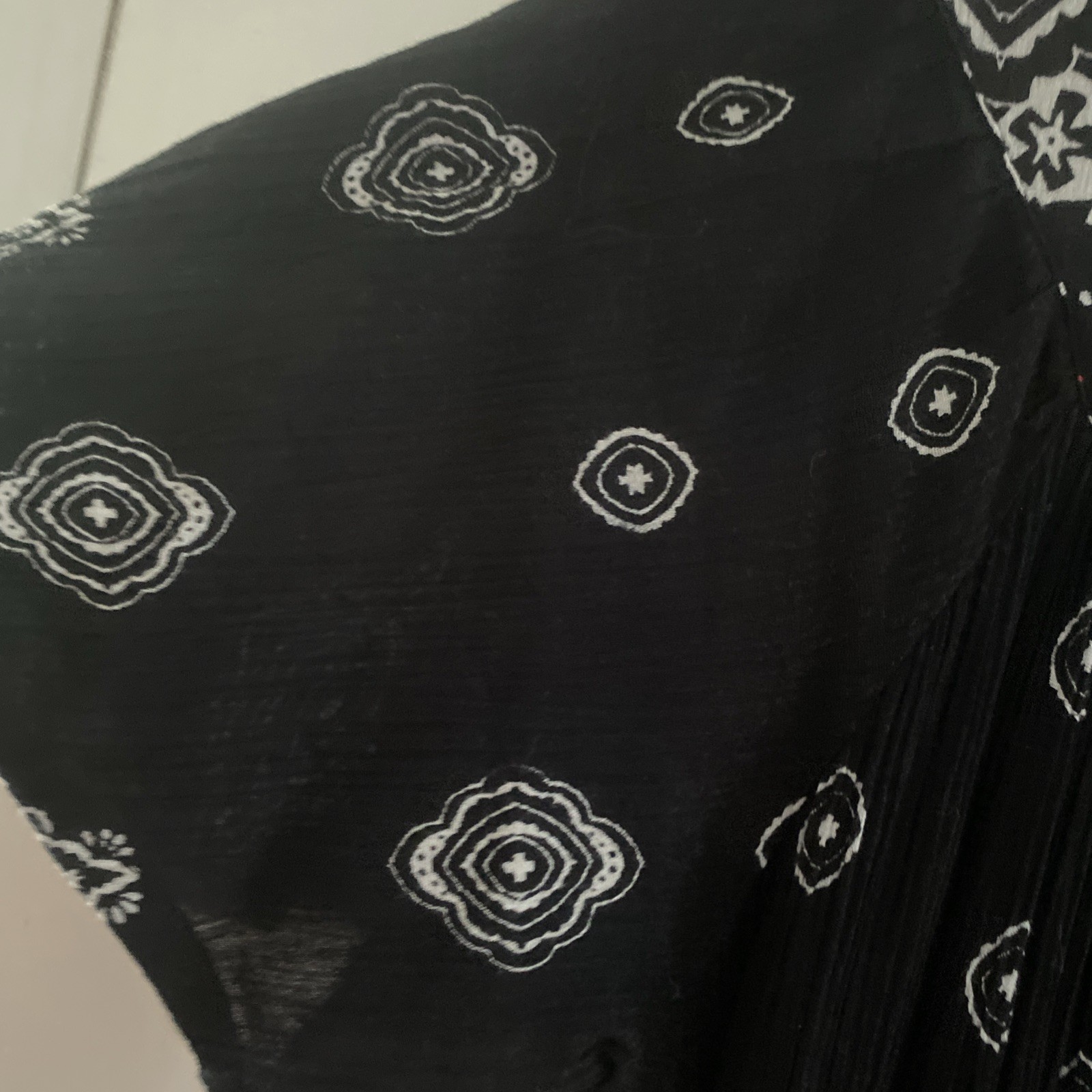 National Since 1952 Gauze Shift Dress Black Boho Floral Pockets Sz Medium India