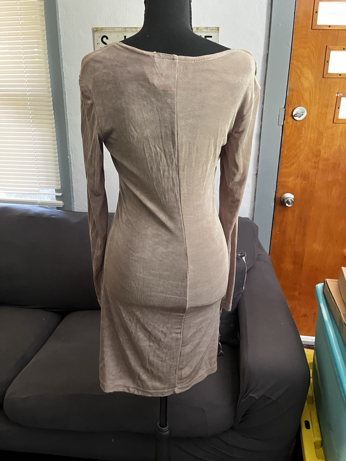Light Brown Tie Front Columns Dress Size M
