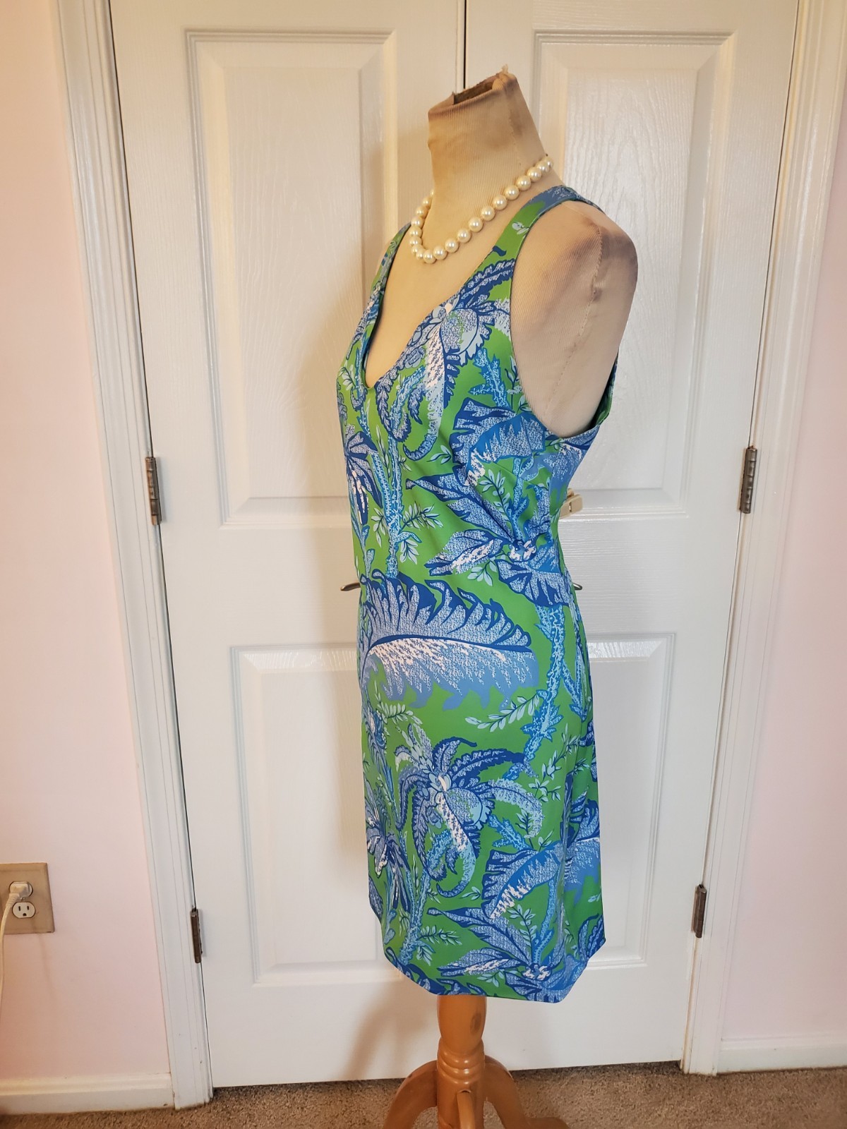 GRETCHEN SCOTT Swerve Palm Swerve Sleeveless Dress w/Blue Green Palms (Size M)