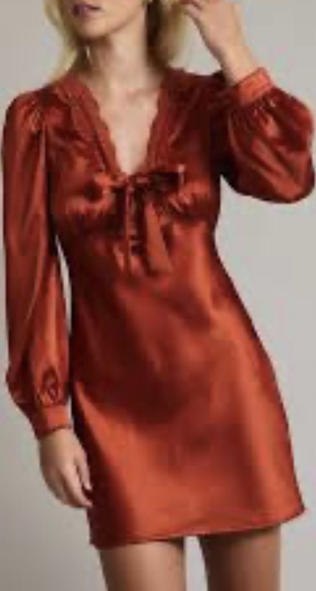 NWT Le Lis Women’s M Rust Satin Long Sleeve V-Neck Mini Dress Lace Bow Button