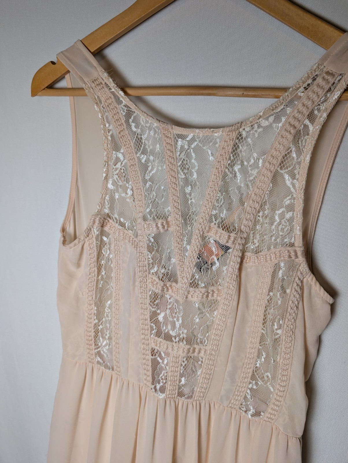 ASTR Light Pink Lace Semi Sheer Maxi slip Dress Side Slits Sz M