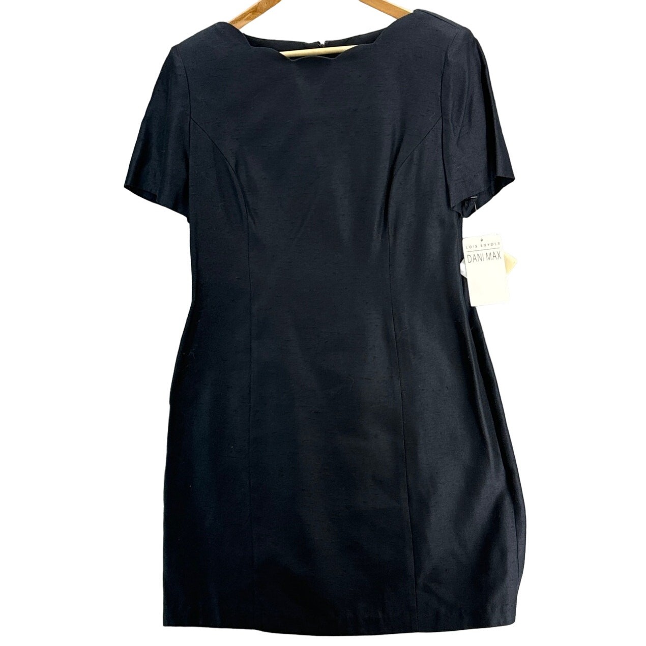 Lois Snyder Dani Max Black Scalloped Neck Short Sleeve Zip Back Dress Women 14