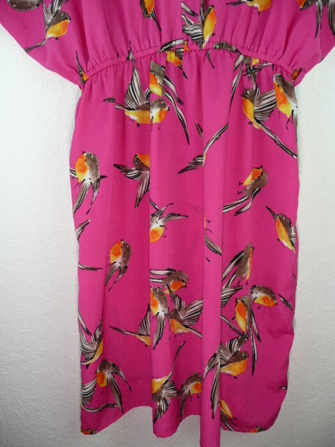 Ya Los Angeles Short Sleeve Size M Pink Multicolor Birds Summer Tunic Dress