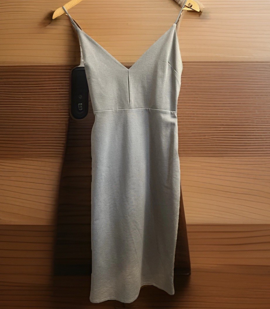 4 Sienna Women’s Bodycon Midi Dress Grey Spaghetti Strap Lace Up Back Size M