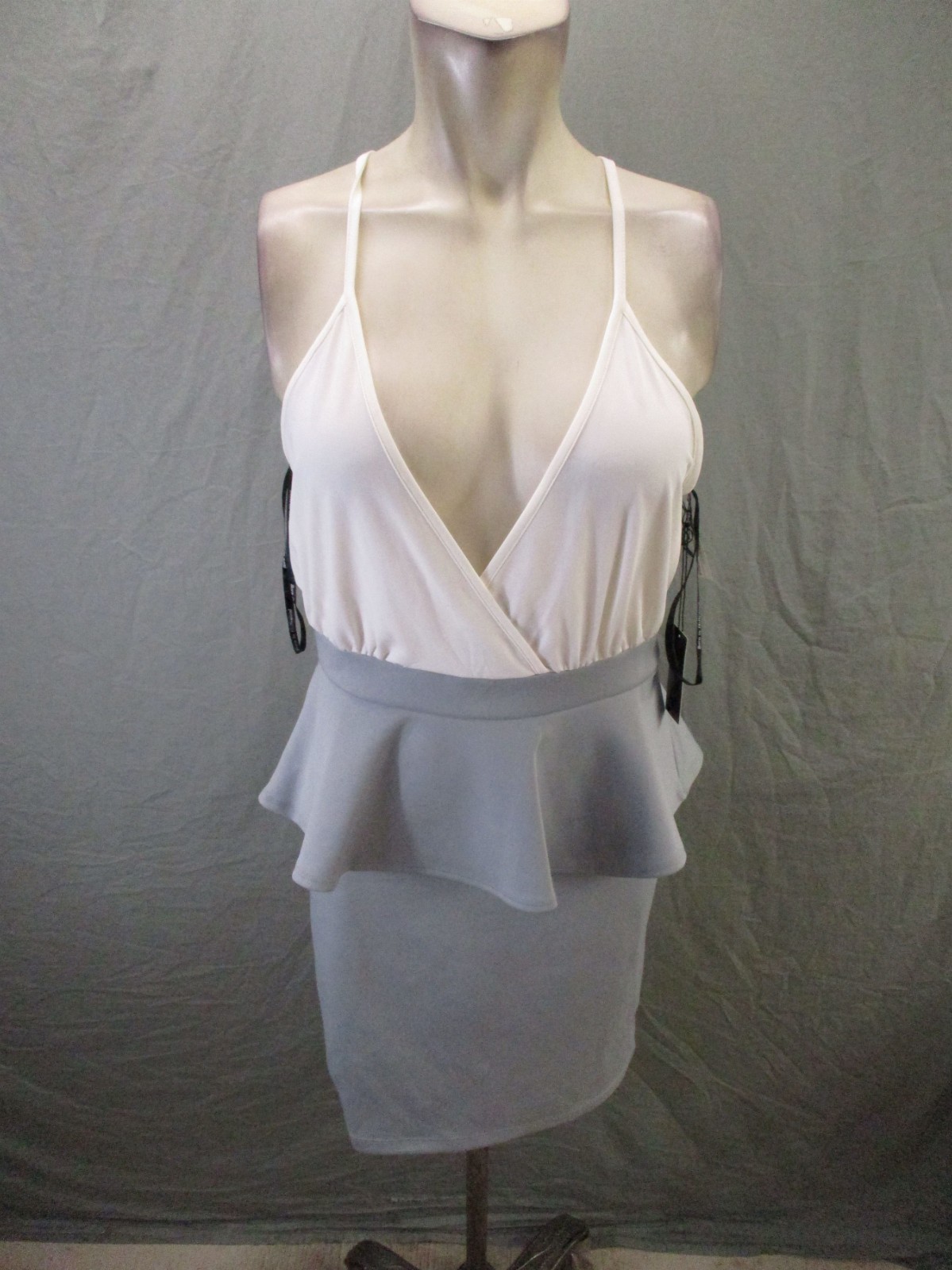 NWT BLVD Collection Size L Women White Gray Sleeveless Elegant Bodycon Dress 834