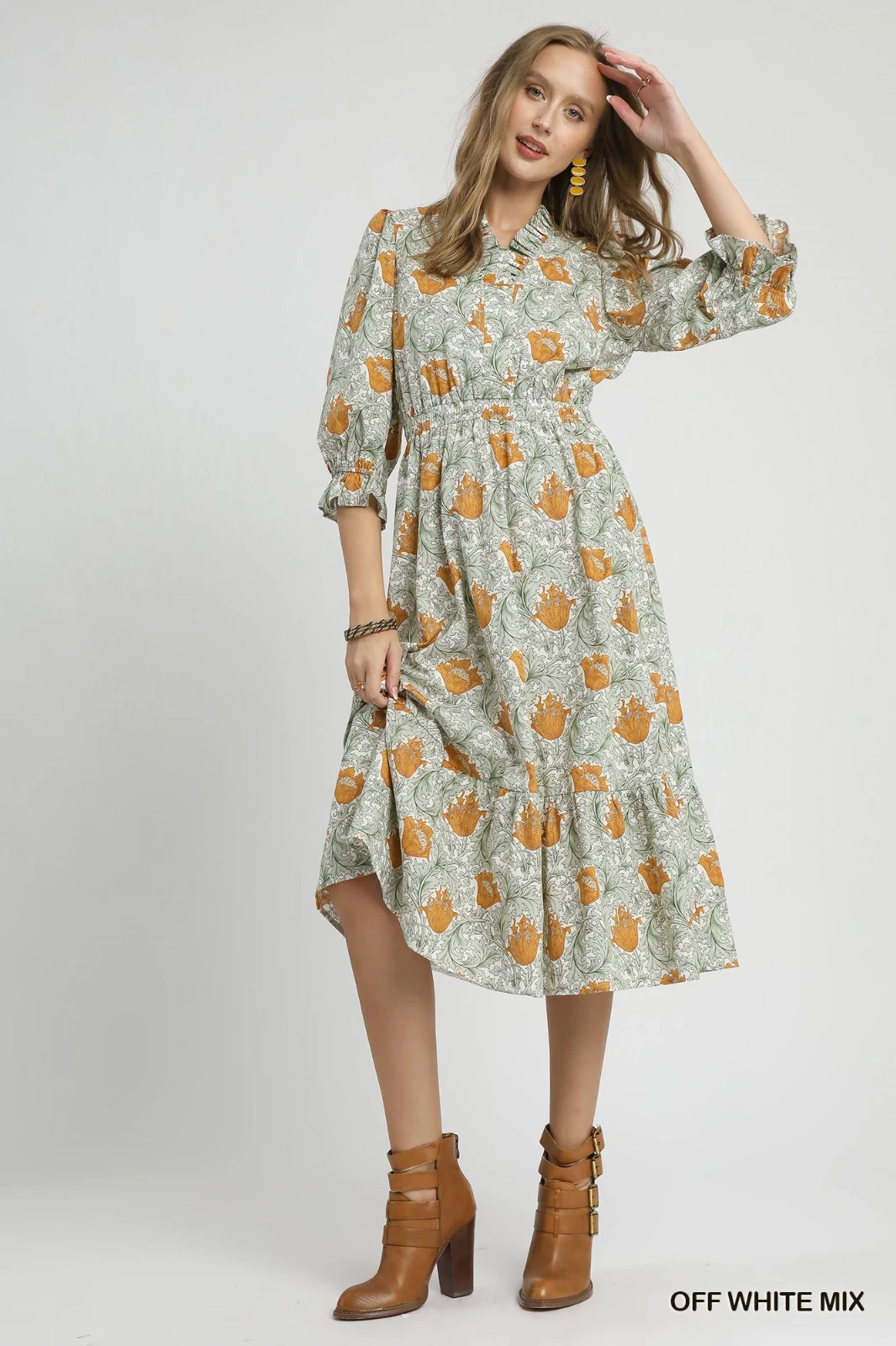 Umgee Off White Abstract Print Midi Dress Collared V Neck 3/4 Ruffle Cuff Sleeve