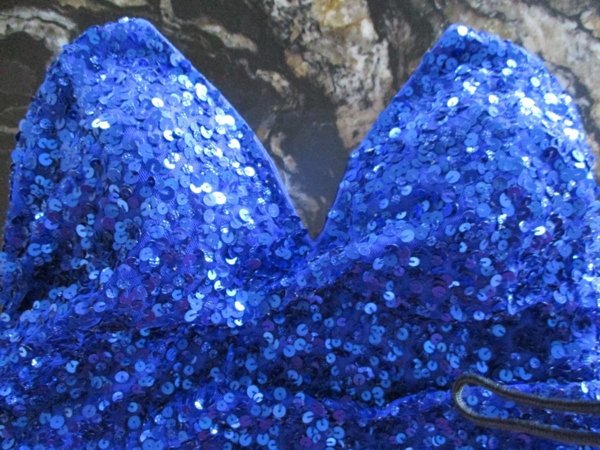 EYE CATCHING! “PRIMAVERA” BLUE SEQUIN DRESS SZ 10~TIE BACK~Prom Party Dance-LN!