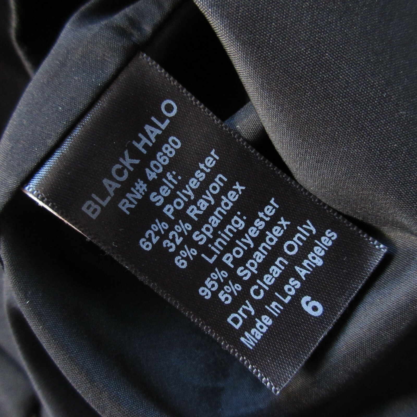 NWT Black Halo Dame in Black Peplum Side V-neck Tailored Stretch Sheath Dress 6