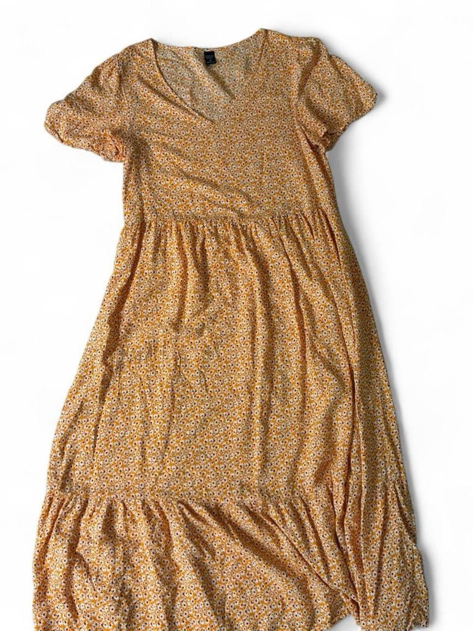 EMERY ROSE Women’s MEDIUM Short Sleeve YELLOW with WHITE DAISY Print MIDI DRESS